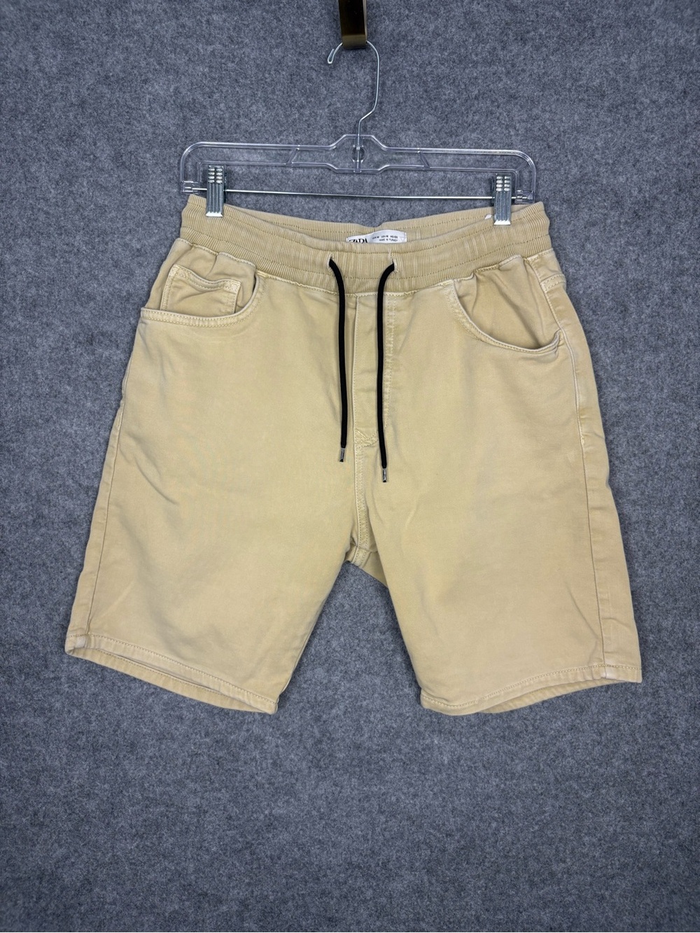 Zara Men’s Beige Stretch Denim Jogger Shorts Medium